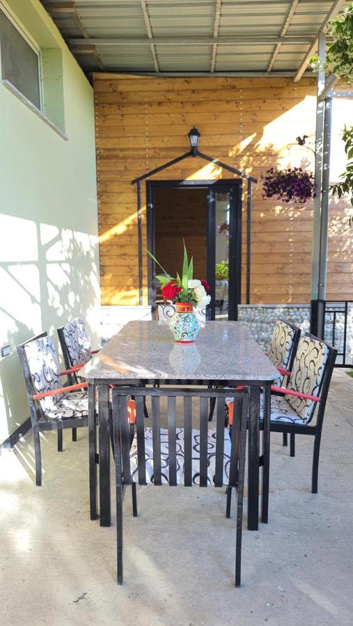 Room With Private Garden Shkodër Exterior foto